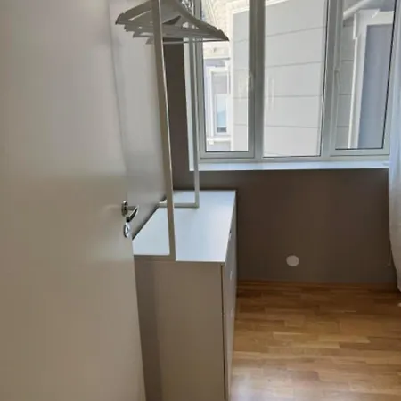 Διαμέρισμα Cosy At Hoyden With Balcony *